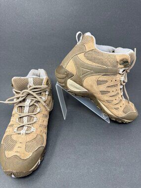 Merrell Accentor Brown Otter Aleutian Mid Hiking Boots Womens 9 J342294C
